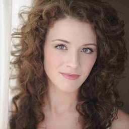 Eryn LeCroy playing Emma Carew in the Jekyll and Hyde National Tour